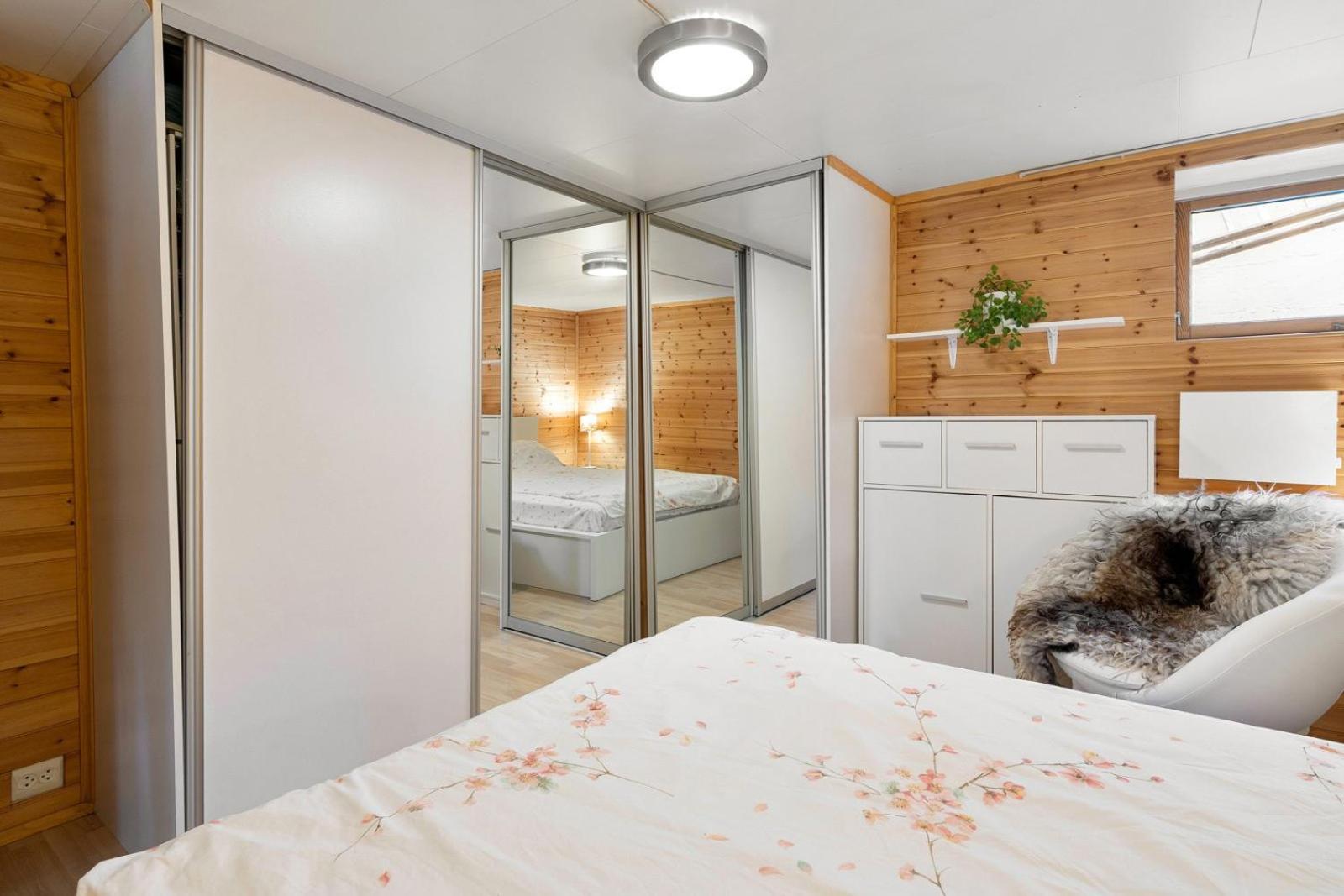 Room In Cozy Apartment 7 Min Walk From The City Center Tromso Bagian luar foto